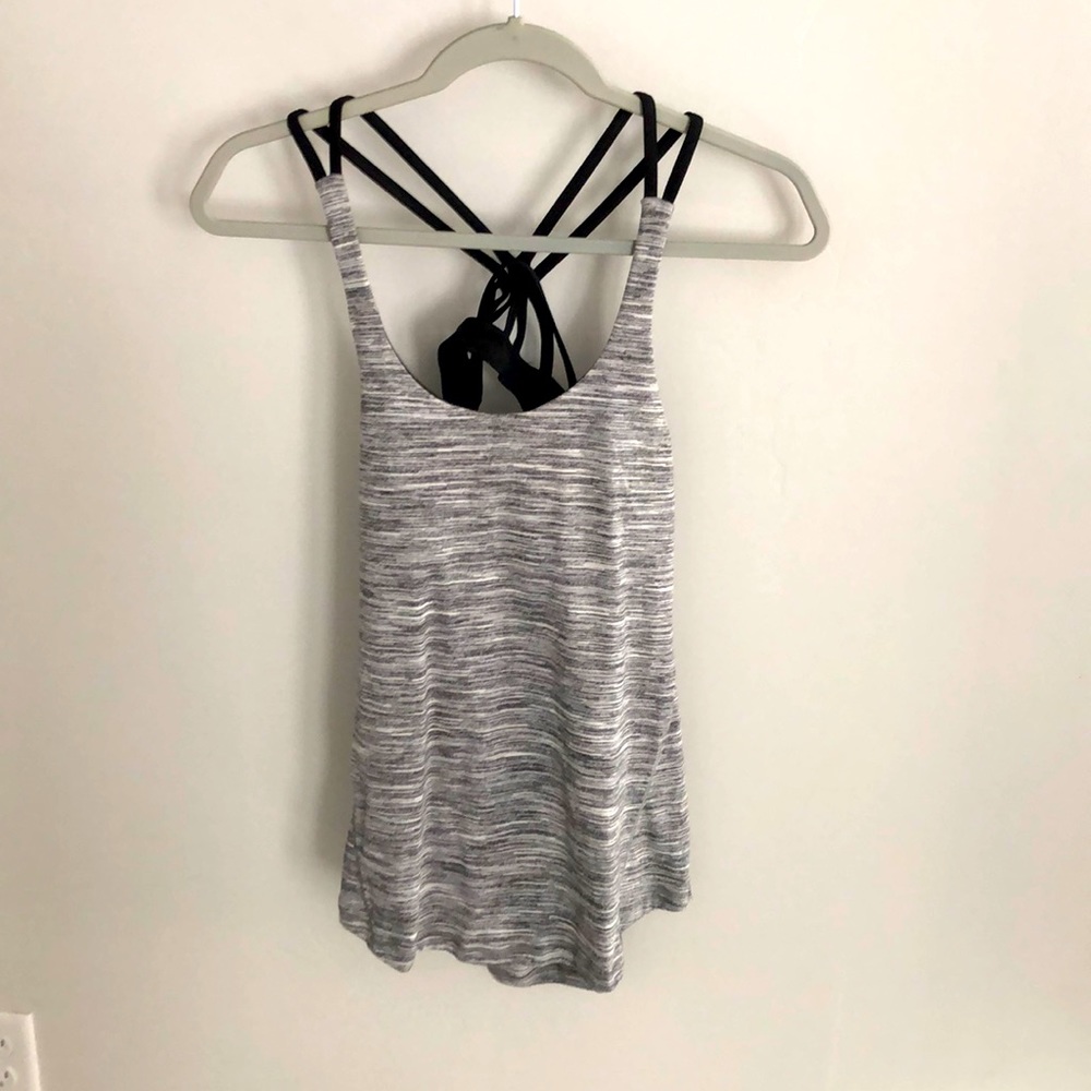 Lululemon 2 in 1 yoga top